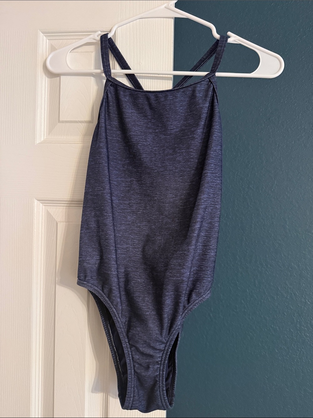 TYR XS size 28 Heathered Navy One-Piece Swimsuit